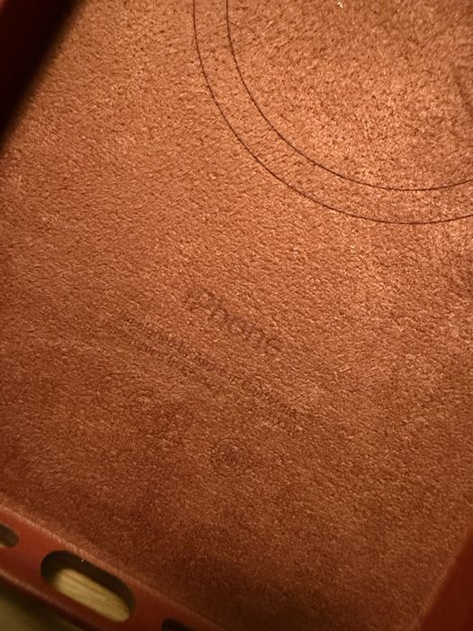 Nowy, oryginalny Apple Leather Case dla iPhone 14 PRO MAX