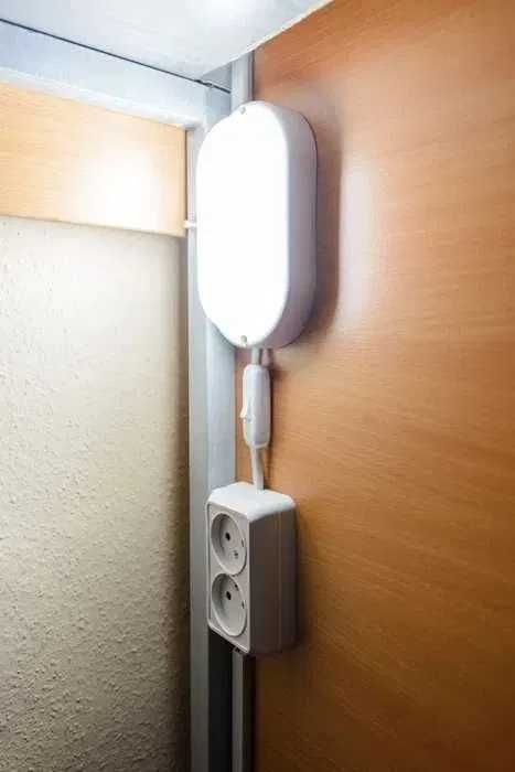 КЛАССНЫЙ ХОСТЕЛ КИЕВ У нас безопасно ! Метро Виставковий центр Теремки-10-555.biz.ua