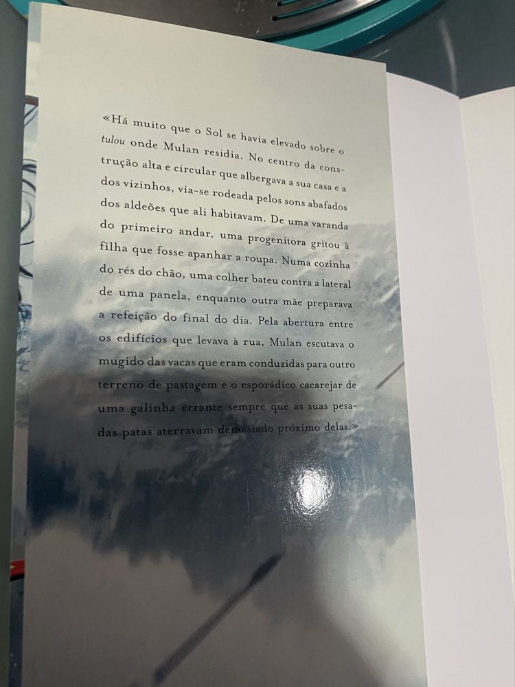Livro “ Mulan - Disney