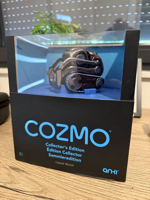 Robot interaktywny ai Cozmo Anki Limted Edition. Vector , Emu.