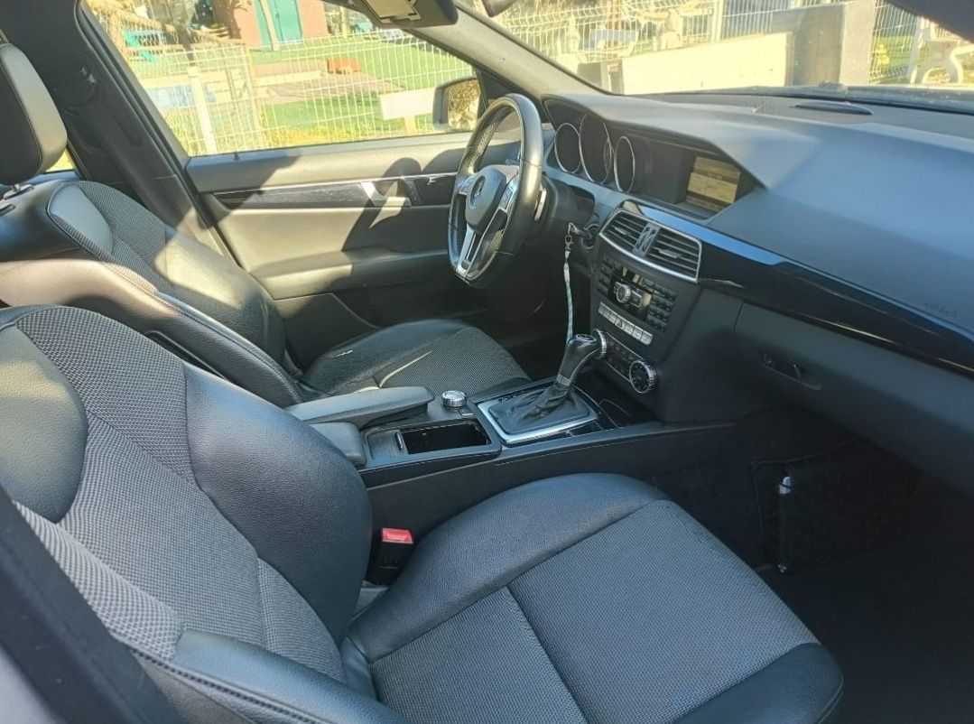 Mercedes AMG familiar e desportivo