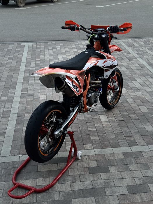 Geon gns 300 motard