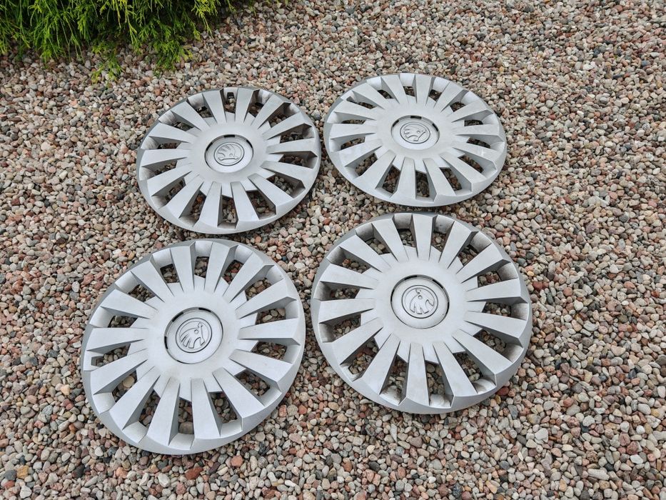 Koła Skoda 5x112 z oponami zimowymi Uniroyal 4szt.