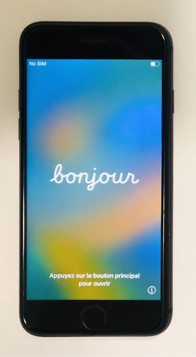 Мобільний телеофн iPhone 8 64GB Neverlock акумулятор 100% захисне скло