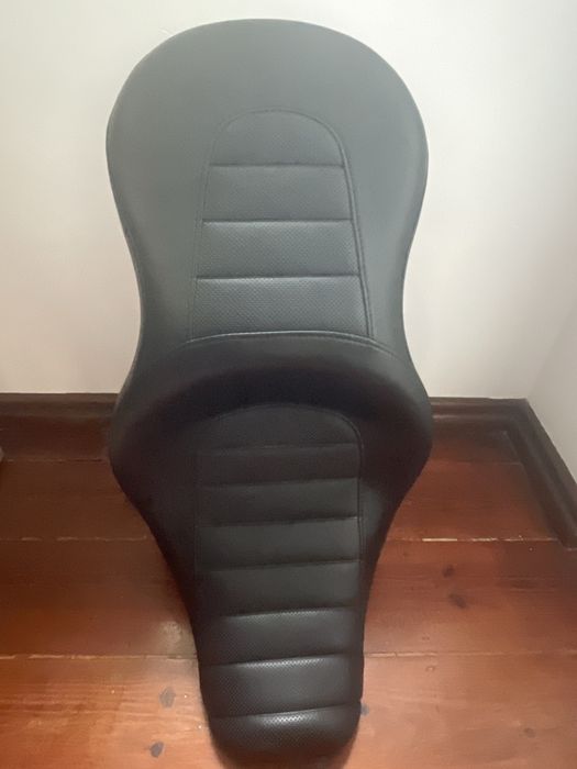 Banco Harley Davidson Sundowner