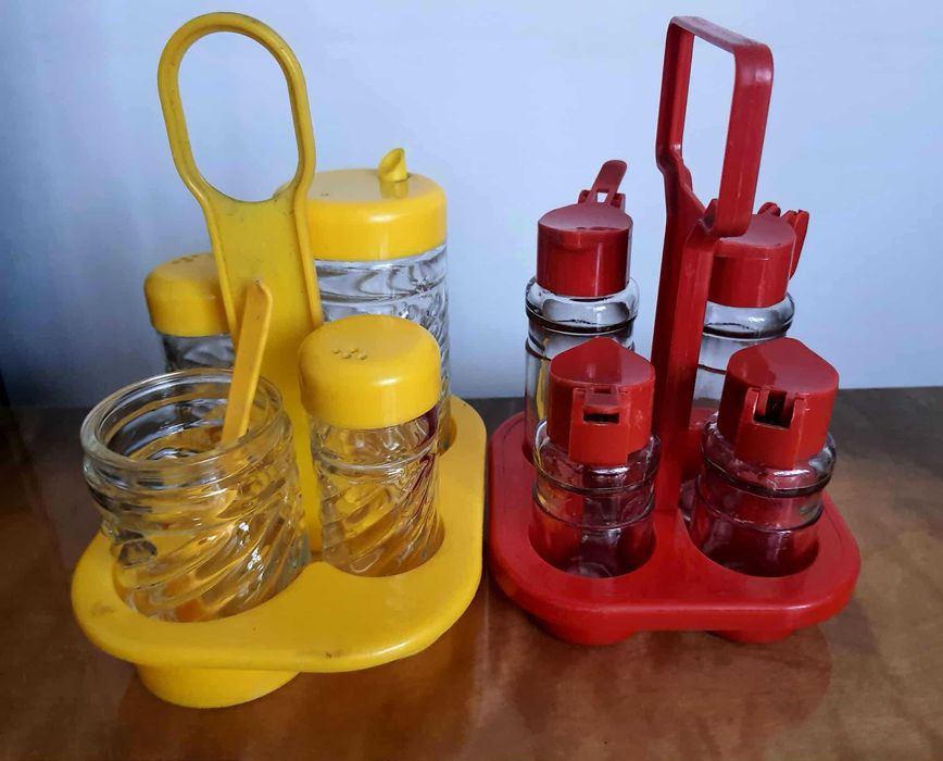 przyprawniki prl  pojemniki na przyprawy