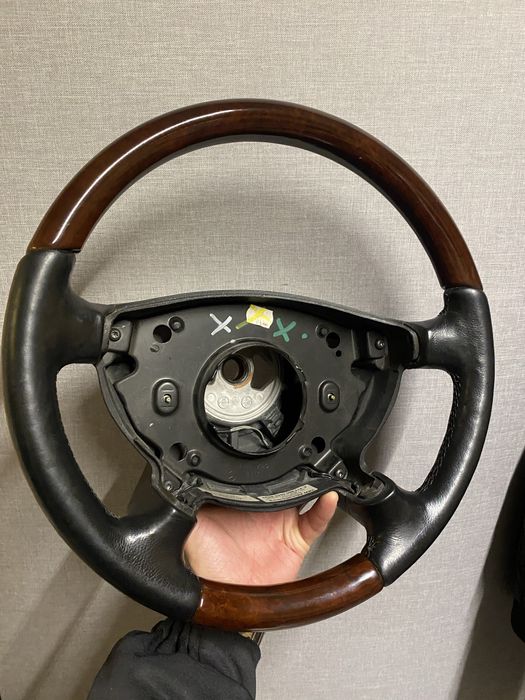Деревяний руль кермо Мерседес w211