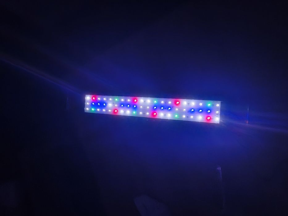 Lampa do akwarium