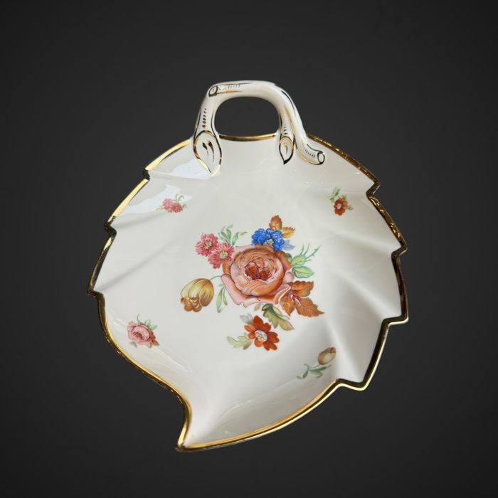 Patera liść Kjøbenhavns Maleri KPM Ivory kolorowe kwiaty B41/81912