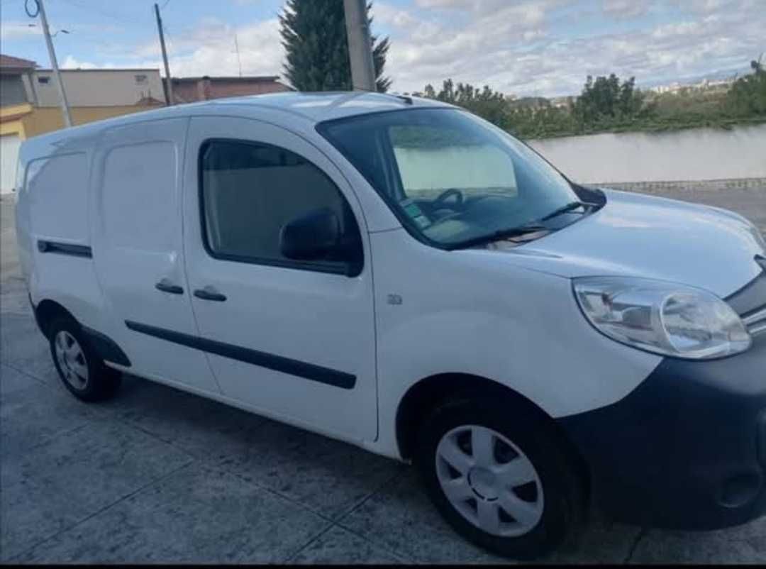 Renault kangoo maxi 3 lugares bancos rebatíveis carga até 2.90 cm