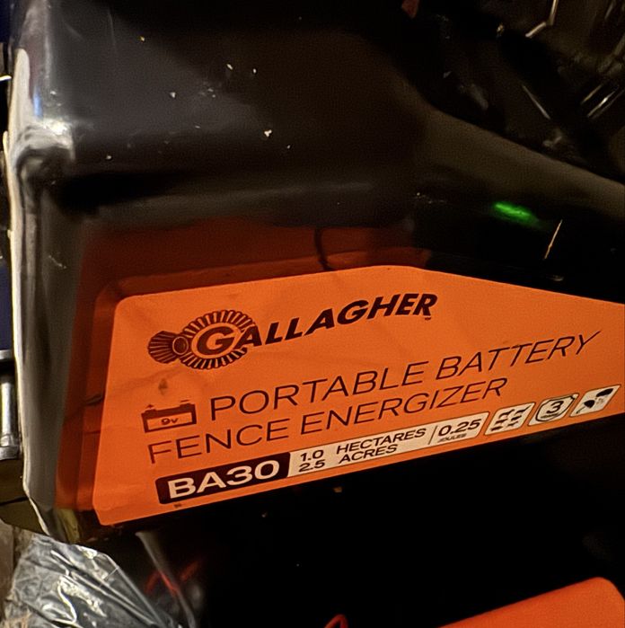Pastuch gallagher ba30, elektryzator