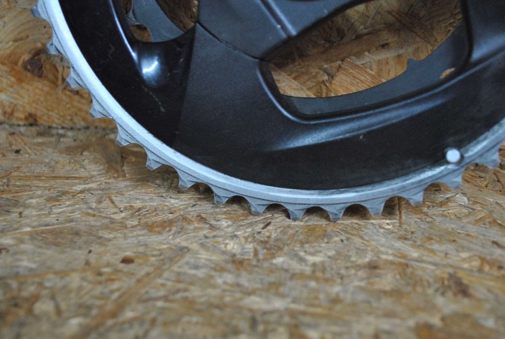 Blaty zebatki, tarcze mechanizmu korbowego Sram Force AXS 46-33