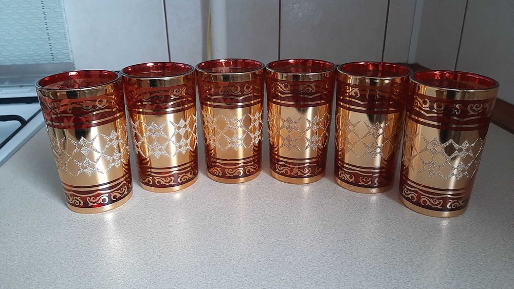 Продам недорого посуд