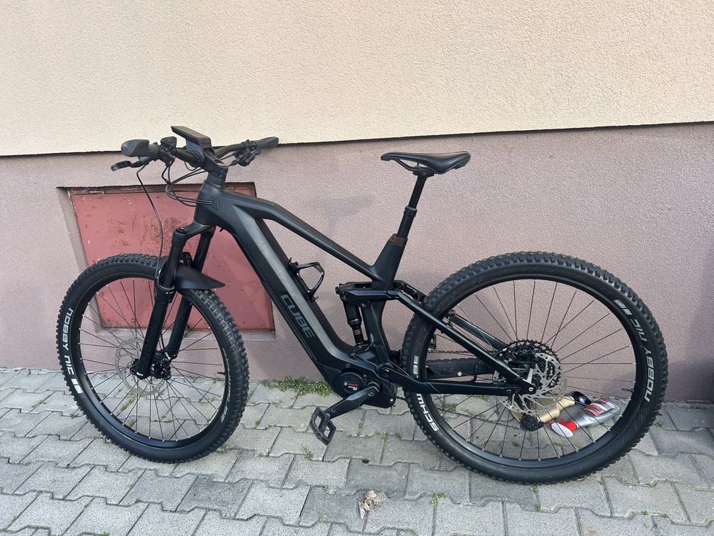 Wynajem E Bike MTB Cube Stereo 160