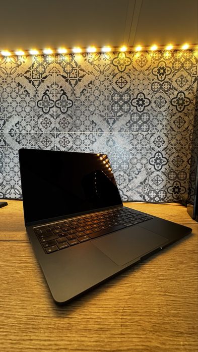 Apple Macbook Air M3 8/256 Midnight
