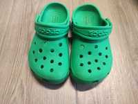 C8 Crocs klapki dla dzieci +2xksiazka Peppa pig