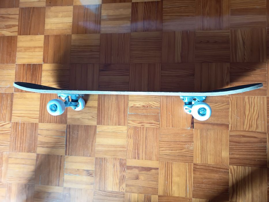 Skate usado para decoração
