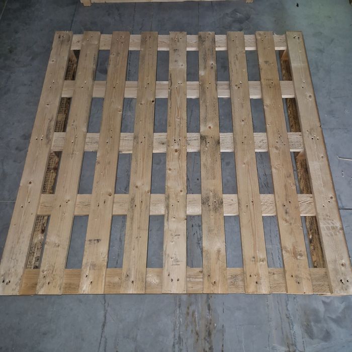 Palety 150x150 40 sztuk