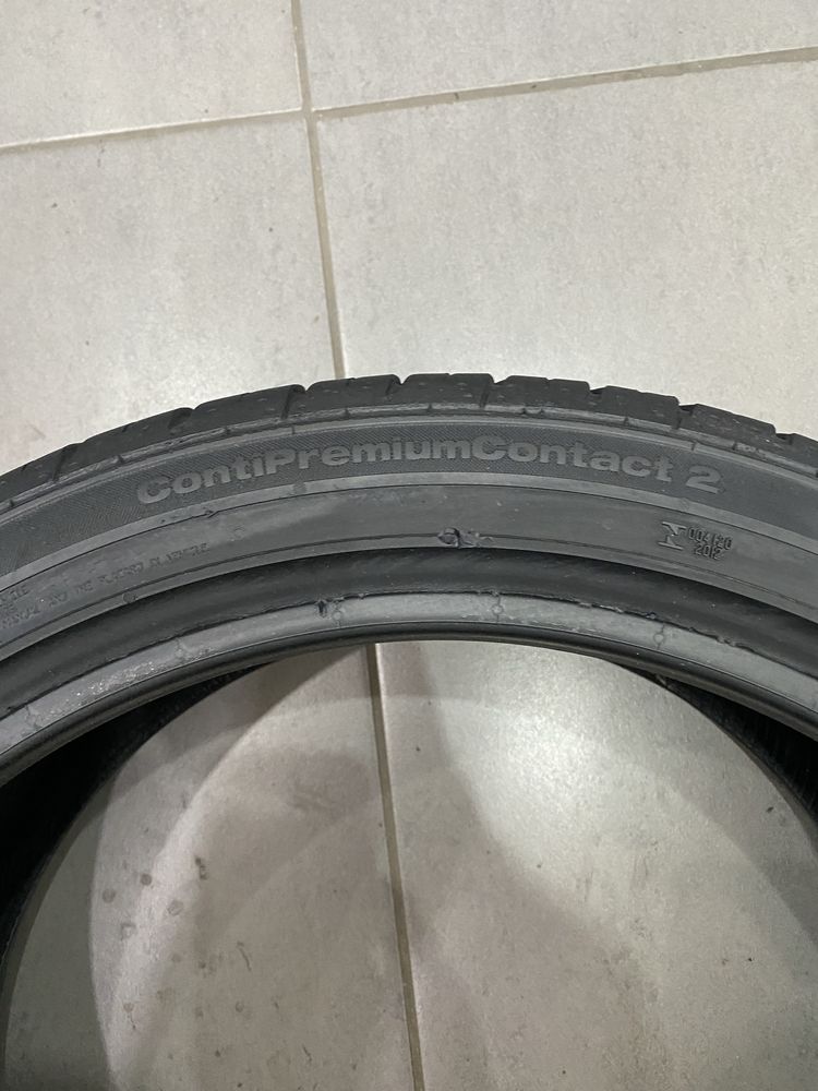 2x 215/40 R17 Continental ContiPremiumContact 2