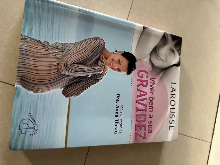 Vendo livros sobre maternidade e primeiros anos bebe