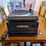 Amplituner i gramofon ONKYO