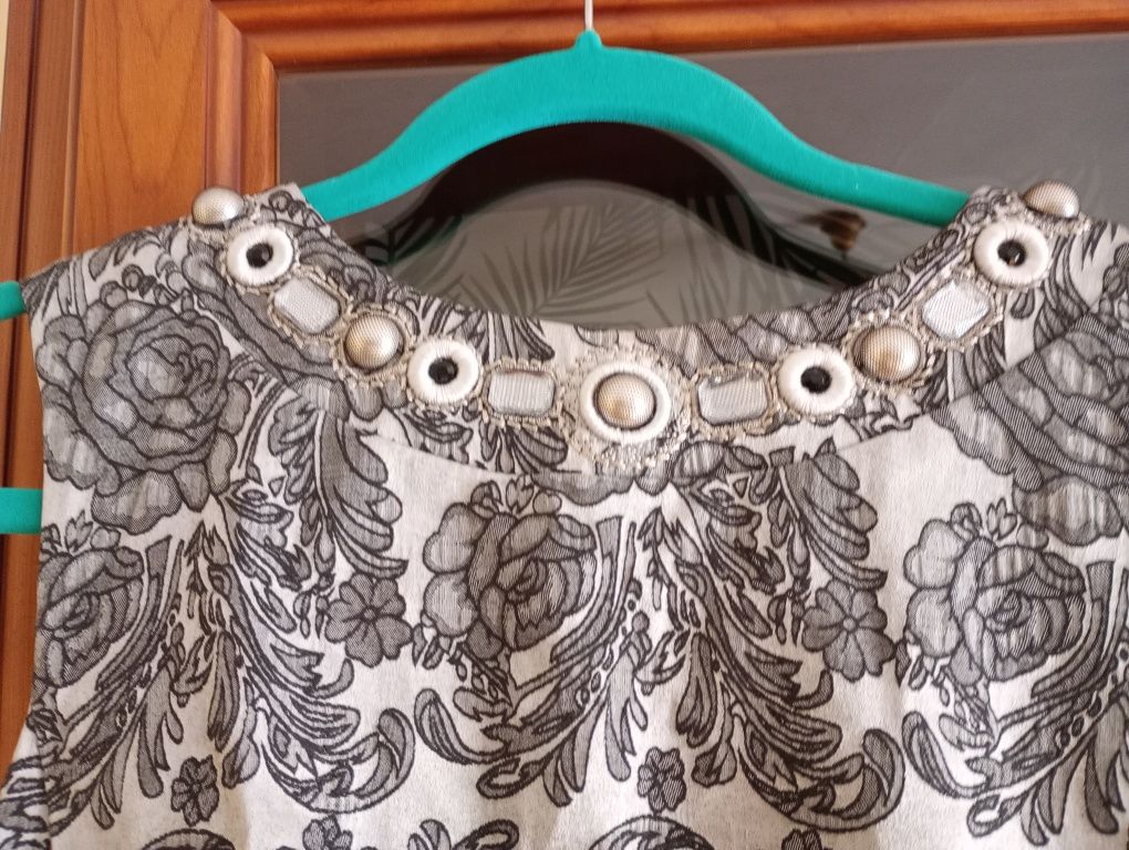 Sukienka srebrno szara