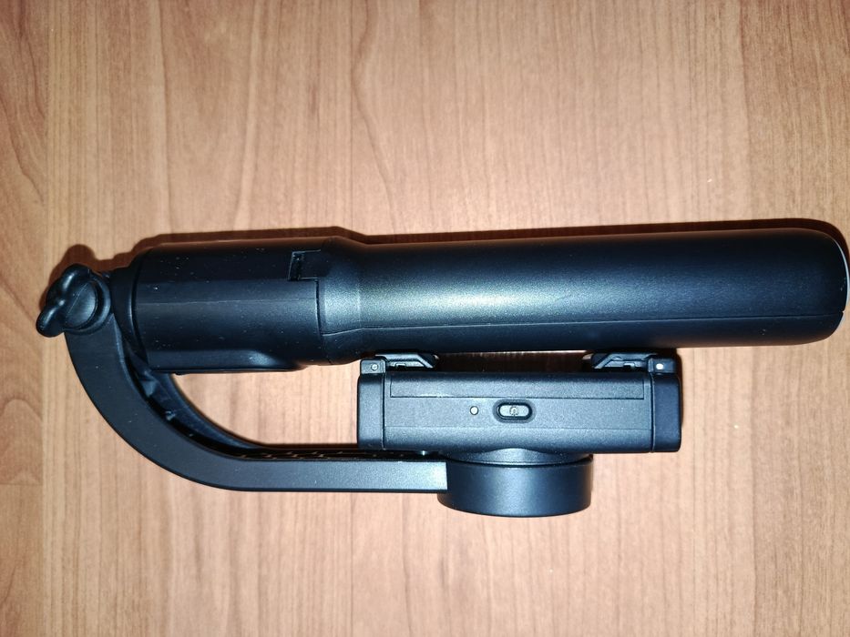 Штатив для телефону