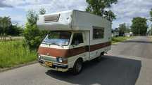 Toyota Hiace Kamper Fotowoltaika Prysznic Lodówka WC