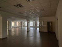 Оренда 450 м² —OPEN SPACE, висота 3.3 м. Оболонський р-н. Почайна 5 хв