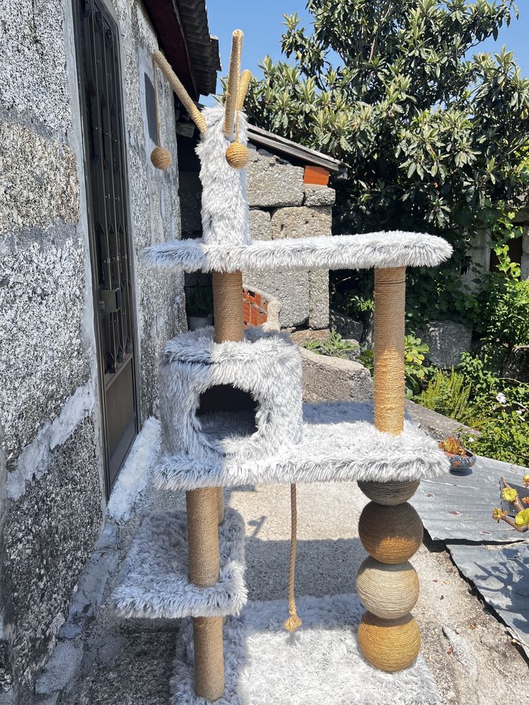 Arranhador para gato