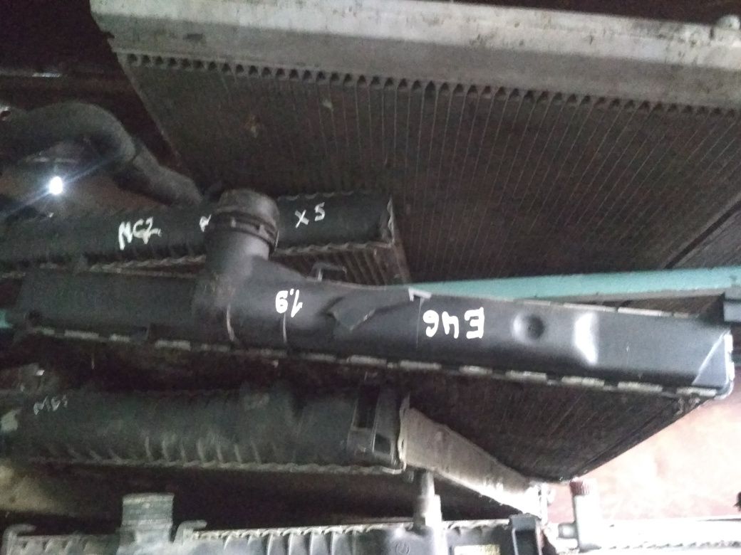 Радиатор на БМВ Е38, Е39, е46, е53, е65, е60