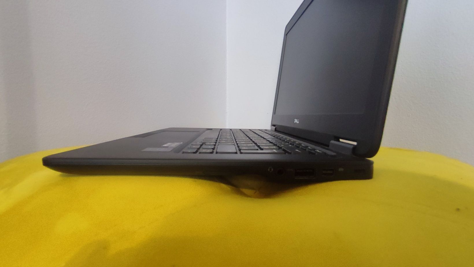 Dell/i7/256gb/8gb