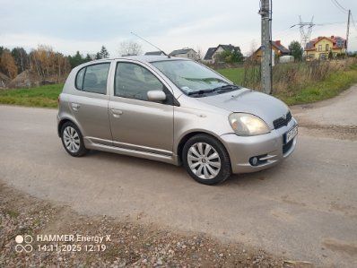 Toyota yaris 1.5 vvt i 106 km