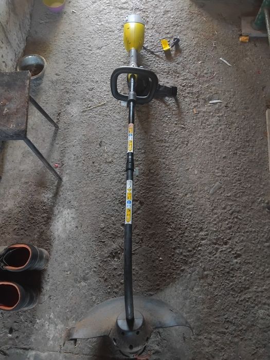 Podkaszarka HANDY KCA 1000 sprawna