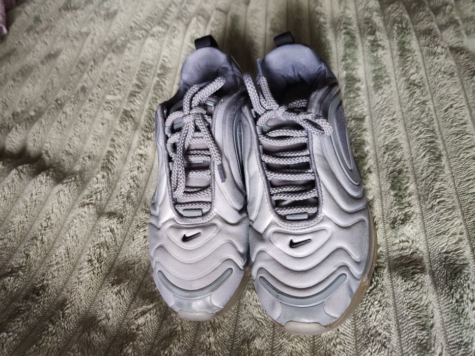 Кросівки Nike Air Max 720