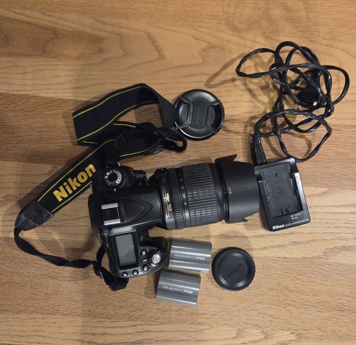 Nikon D90 lustrzanka obiektyw 18-105