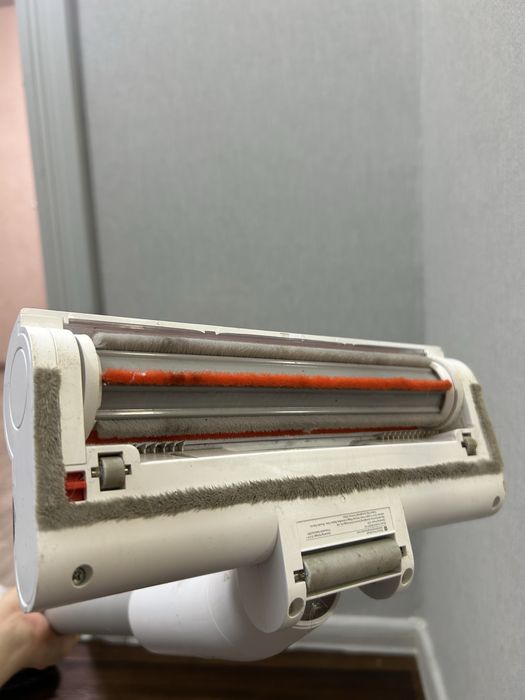 Акумуляторний пилосос Xiaomi. Турбощітка, 2 насадки, до 45 хв роботи