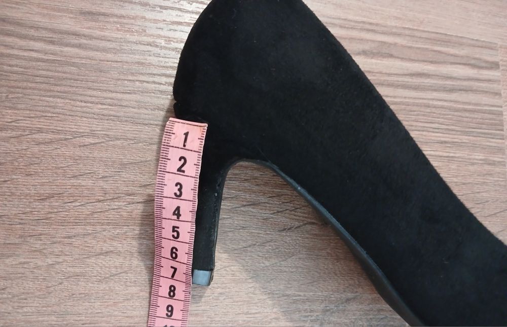 Туфлі човники класичні