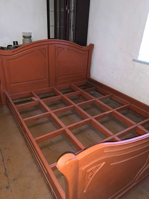 Продам кровать із дуба