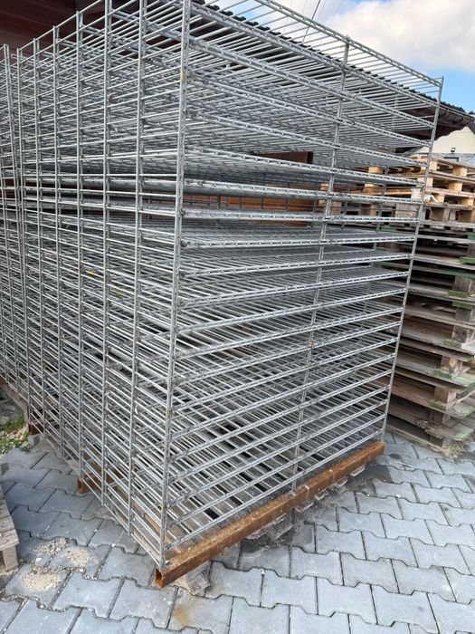 Sprzedam linie produkcyjną do paneli gipsowych Panele gipsowe 3D