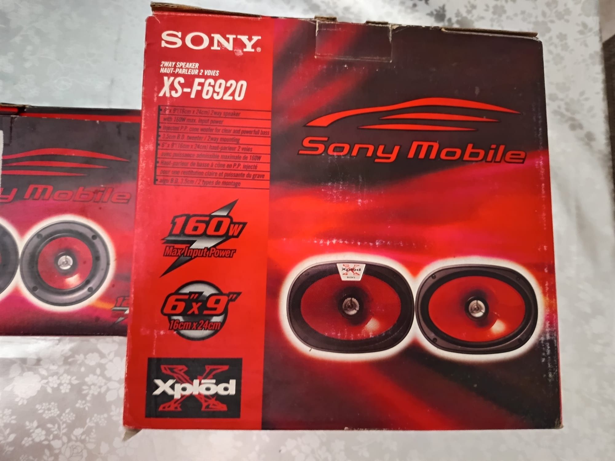 Colunas da Sony para carro novas.