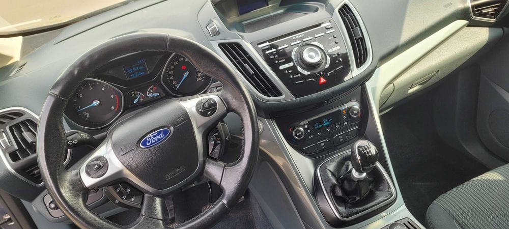 Ford grand c max 7osobowy TITANIUM