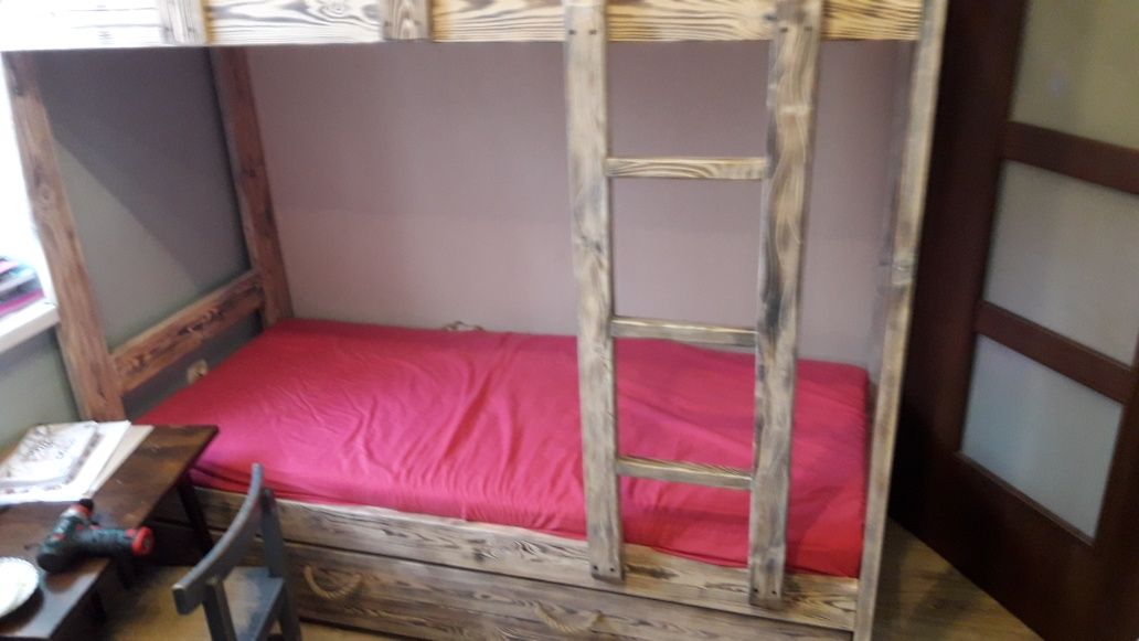 Łóżko piętrowe 180×80 z 30mm litego drewna