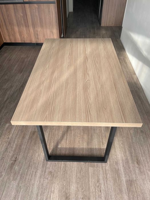 Стіл обідній. Стол кухонный