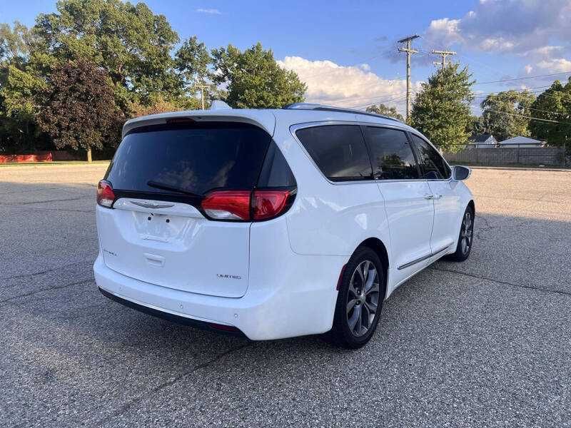 2017 Chrysler Pacifica