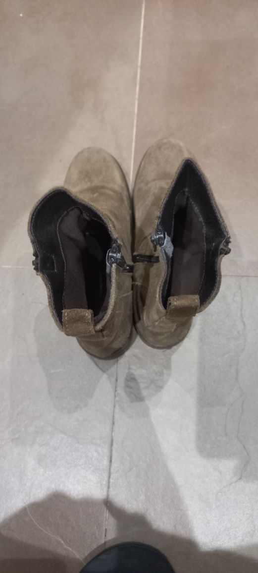Botas castanhas em camurça n° 35