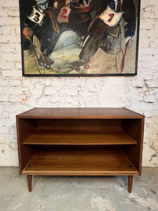 Biblioteczka szafka na winyle stolik tv prl vintage retro