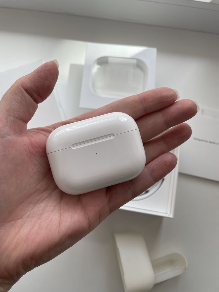 Навушники apple airpods 2 pro самі останні