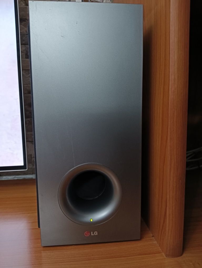 Vendo Sound Syn marca LG estado como novo