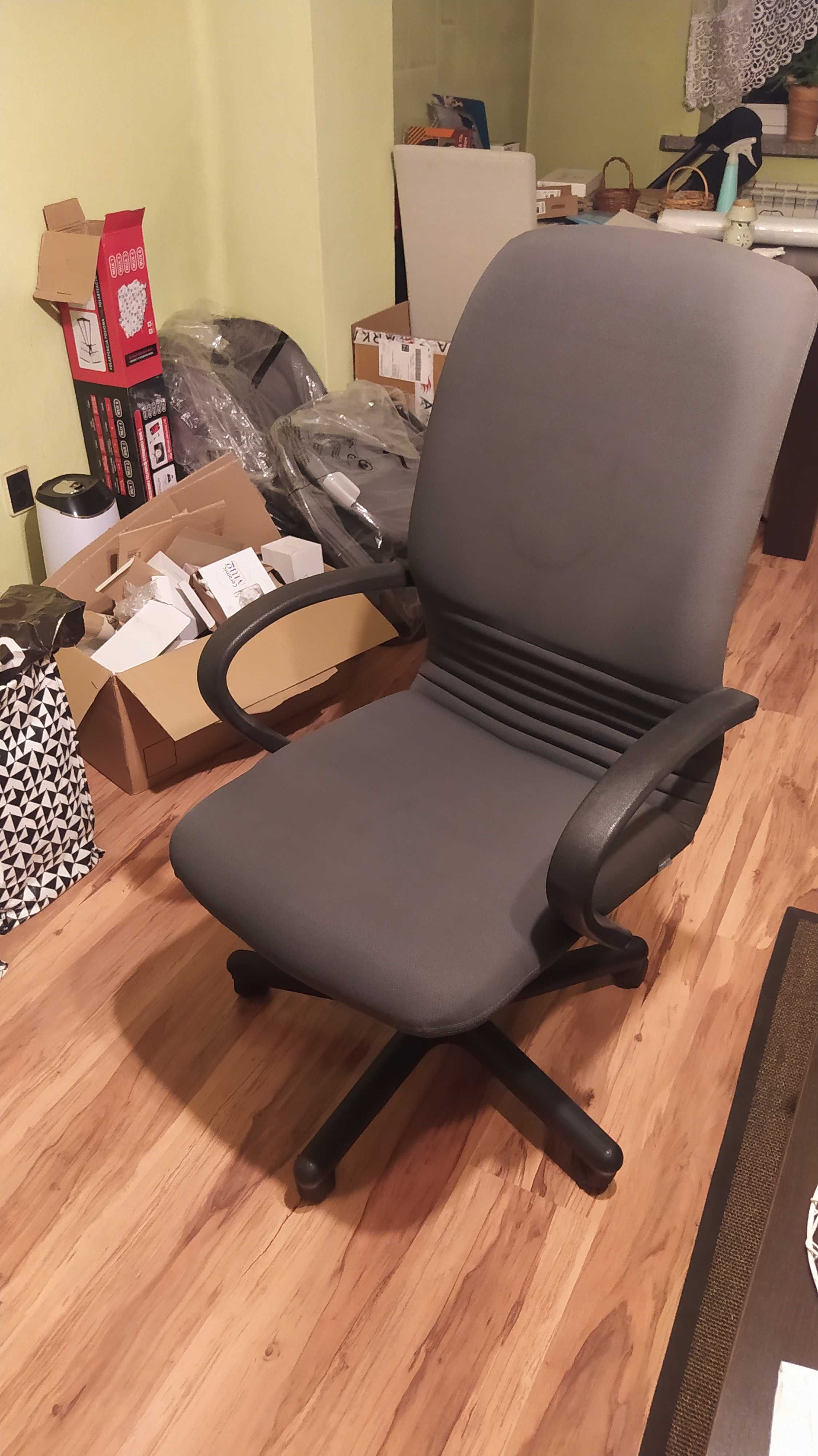 Fotel krzesło biurowe Nowy Styl Mirage